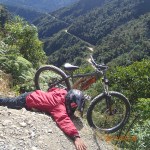 La Paz - VTT (une chute évitée de belle!)