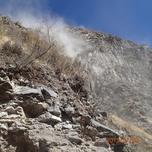 Arequipa - Tour au Cañon del Rio Colca: un déboulement qu'on a éviter de justesse et cela dû aux travaux effectués plus haut sur le chemin